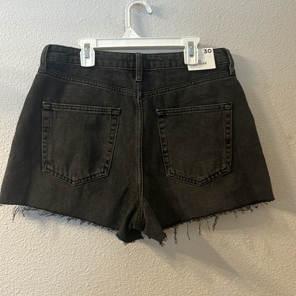 NWT Forever 21 retro high rise shorts with button fly size 30 - Picture 4 of 6